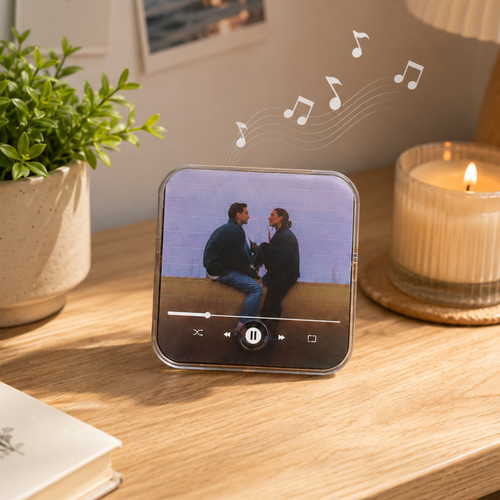 Customised Fridge magnet with speaker